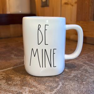 Rae Dunn “Be Mine” 2 Sided Mug
